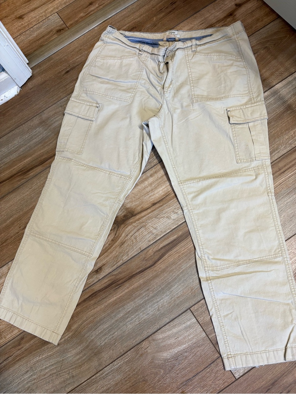 L.L. Bean Women's Cargo Pants in Light Khaki